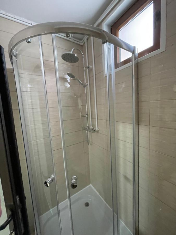 Apartelim Manastirea Humorului Luaran gambar